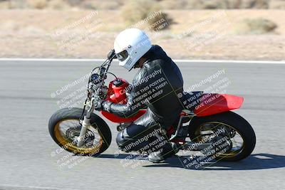 media/Feb-05-2023-Classic Track Day (Sun) [[c35aca4a42]]/Group 2/session 3 turn 13/